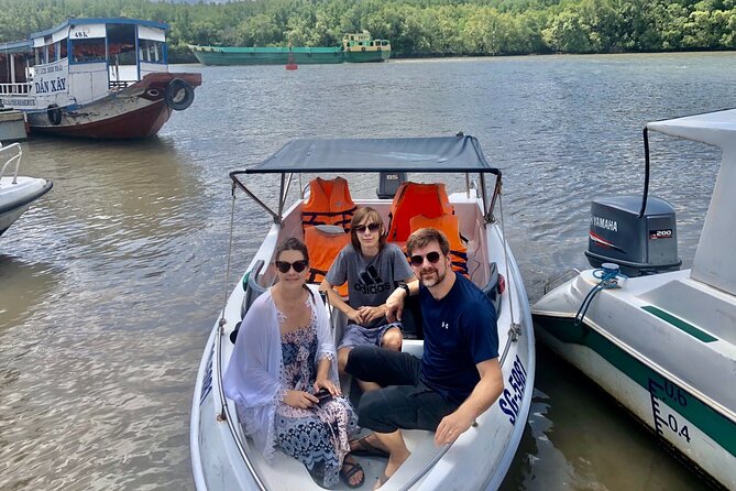 1-Day Can Gio Island-Mangrove Biosphere Reserve-Trekking - Chiến Khu Rừng Sác Trek: The 2 km Mangrove Walk That’s Actually Fun