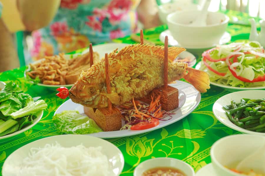 1 Day Mekong Tour: Cai Rang Floating Market & MyTho-Ben Tre - Folk Music and Tropical Fruit: A Cultural Stop That’s More Than Snacks