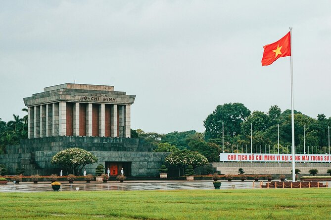 10 Day Tour in Vietnam from Ho Chi Minh to Hanoi - Day 4: Linh Ứng Pagoda, Marble Mountains, and Hoi An Old Town