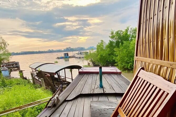 2 Day Private Mekong Delta, Riverside and Ecolodge Nature Tour - Fruit gardens, orchards, and home-cooking lunch with local people