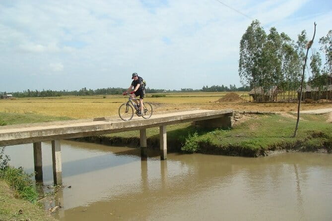 3 Days Cycling Mekong Delta - Why cycling the Mekong Delta beats the bus loop