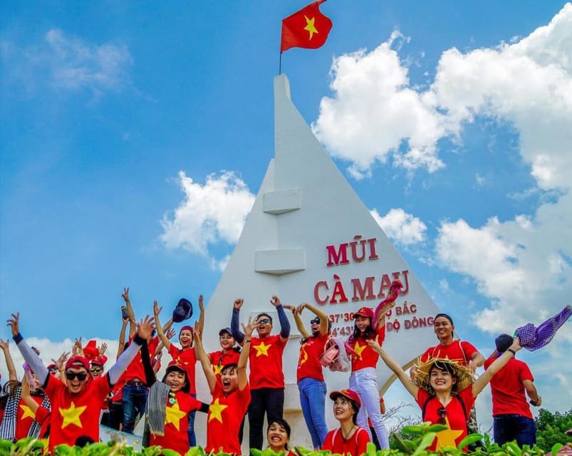 3 DAYS MEKONG DELTA - Unicorn Island: pomelos, bees, and honey tea