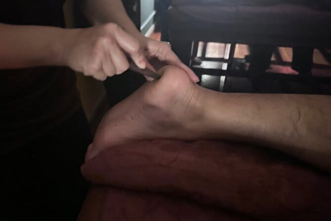 60 minutes Body Massage with Ginger Oil - Ginger Oil Body Massage in Saigon: What the 60 Minutes Really Does for You