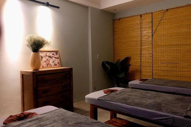 60 minutes Body Massage with Ginger Oil - Coffee or Tea Included: A Small Detail That Changes How You Feel After