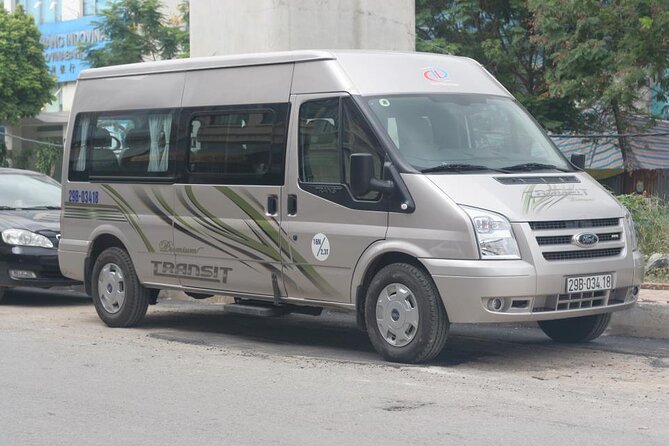 Airport Transfer (From Airport - Ho Chi Minh City (Private 16 Seats Car) - Finding Your Driver at Tan Son Nhat: The Sign-and-Meet Plan