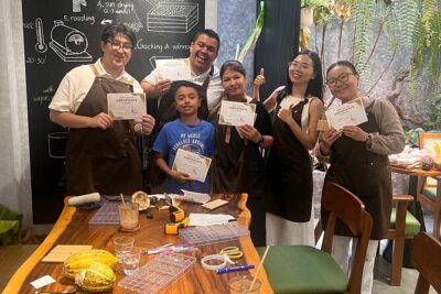 Bean to bar Chocolate Workshop in Ho Chi Minh City - Picking Good Cacao Beans Starts With Your First Taste
