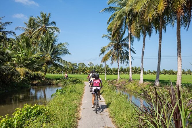 Bike And Boat Mekong Delta Cycling Tour - Stop 1 in Long An: coffee, bike fitting, and getting your bearings