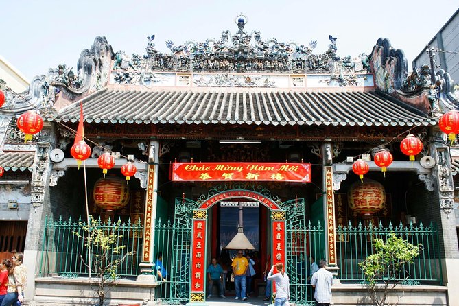 Chinatown Cyclo Journey Half-day Tour - Lady Thien Hau Temple: Sea Goddess Worship in Chợ Lớn