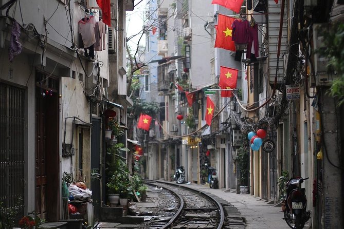 Classic Vietnam In 11 Days - Departure from Ho Chi Minh - Hue by way of Hai Van Pass: scenery with a purpose