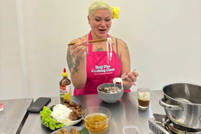 Cook 4 Local Vietnamese Dishes In Pink-themed Class & Market Tour - Tan Dinh Church: A Local Landmark Break on the Way Back