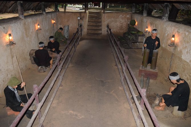 Cu Chi Tunnel & Cao Dai Temple One Day Private Tour - Cao Dai temple at 12:00PM: ritual timing plus striking architecture