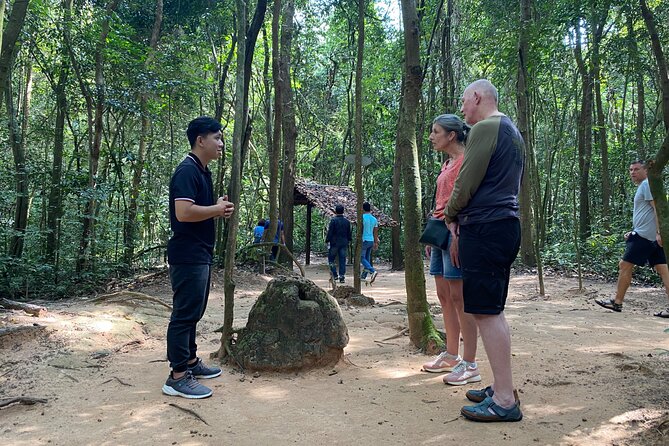 Cu Chi Tunnels - Bến Dược - Small Group - The food and tea stop: small break, big comfort