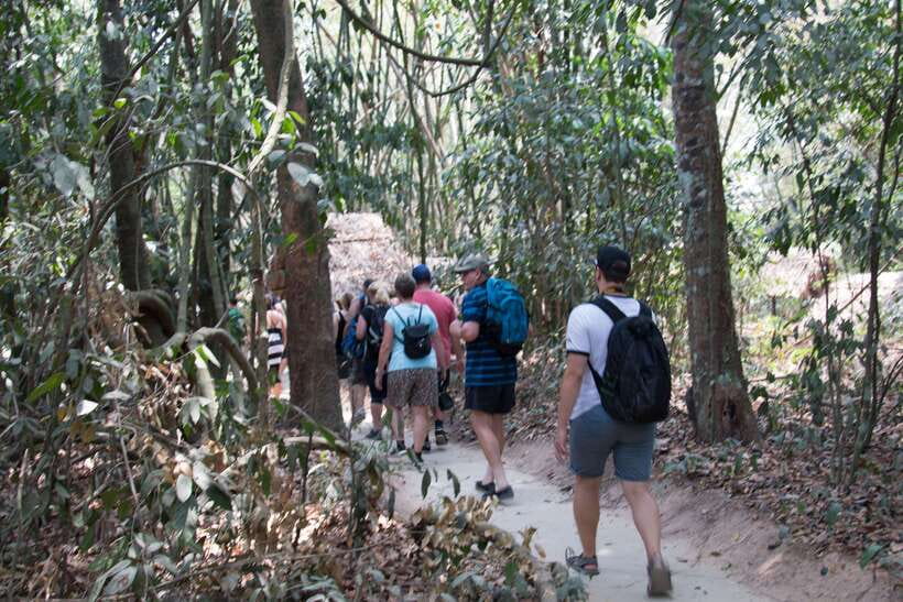 Cu Chi Tunnels Half-Day: Big Group Vietnam War Experience - Pickup, Bus Ride, and the 08:00 Start That Sets the Tone