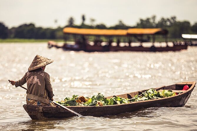 Cu Chi Tunnels & Mekong Delta: Private Full-Day Tour with Lunch - Cu Chi Tunnels: crawl-in history and the 18+ rifle option