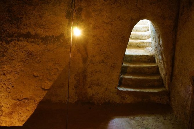 Cu Chi Tunnels Tour with LUNCH (Pho)-LESS TOURISTY-Max 7pax - Getting there from Ho Chi Minh City: the comfort factor