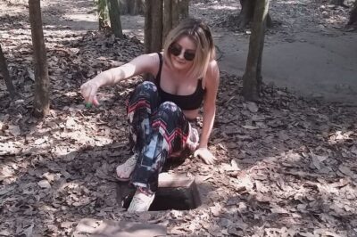 Cu Chi tunnels w 20 years of insider - The 100-meter war tunnel crawl: the moment that makes it real