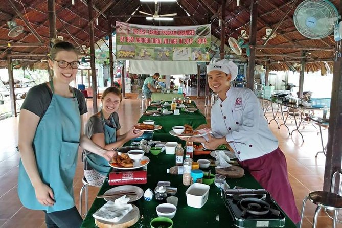 Discover vietnamese Agriculture,culture ,Cuisine and Cu chi Tunnels in Saigon - Lunch, snacks, and the real value of paying for one coordinated day