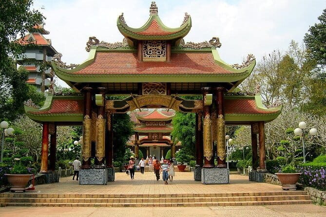 Exploring Ho Chi Minh City and Cu Chi Tunnels - The 2-Hour Tunnel Visit: Stepping Into a 250km Underground World