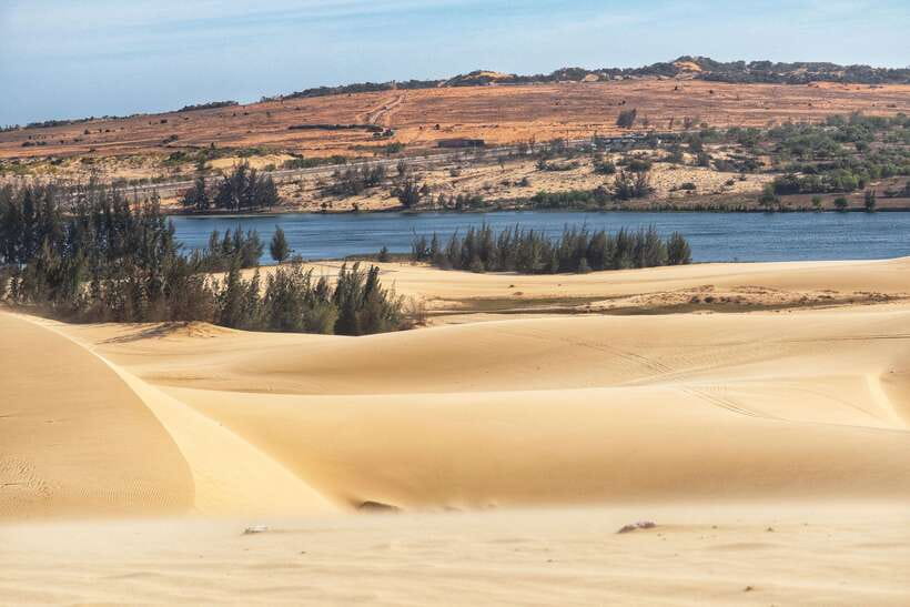 From HCM: 2-Day Mui Ne Highlights Trip with Overnight Stay - Overnight in Mui Ne: 3 to 5-star comfort plus a free evening