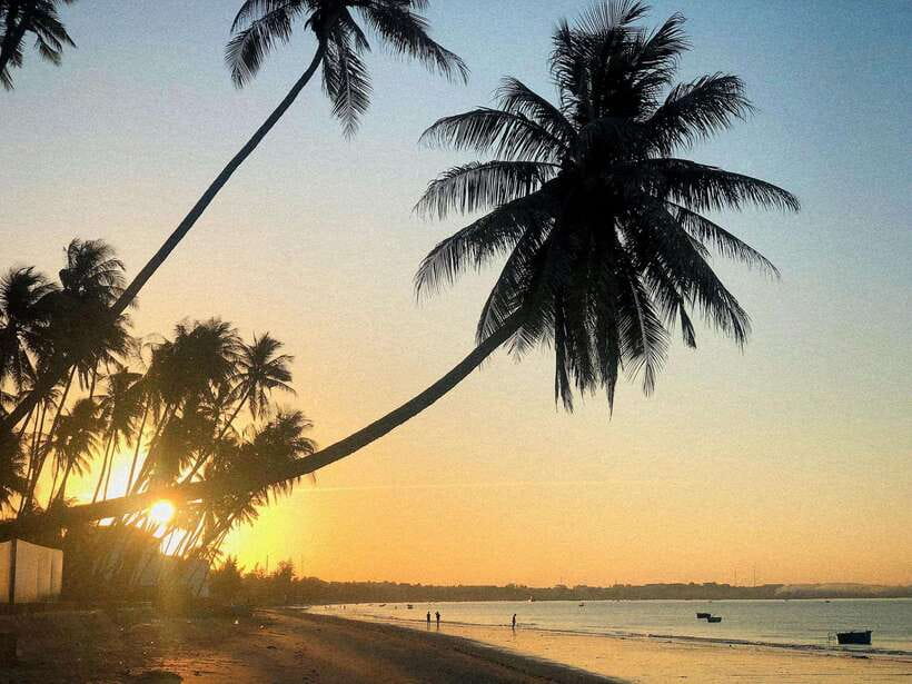 From Ho Chi Minh: Mui Ne Sand Dunes and Beach Day Tour - Pickup in District 1 and the drive that sets expectations