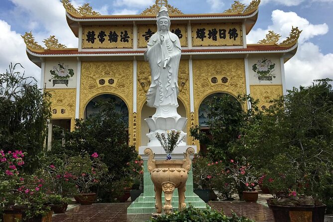 Fullday Classic Mekong Delta 1 Day Tour - Honey Bee Farm, Honey Tea with Lemon, and Unicorn Island Fruit