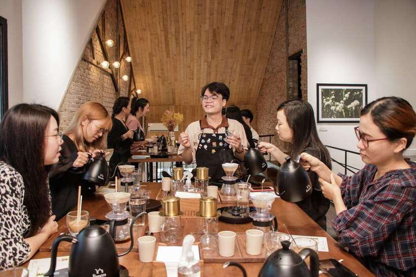 Hands-on Discovery of Vietnamese Coffee & Culture - Key things you’ll notice right away
