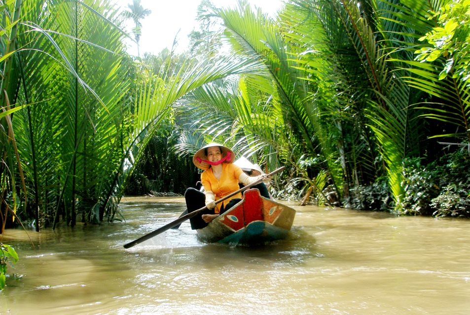 HCM: Mekong Delta, My Tho & Ben Tre Coconut Village - Coconut-Canal Life on a Hand-Rowed Sampan