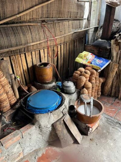HCMC: Cu Chi Tunnels & Rice Paper Village Small Group Tour - Cu Chi Ben Duoc Tunnels: What You Actually See