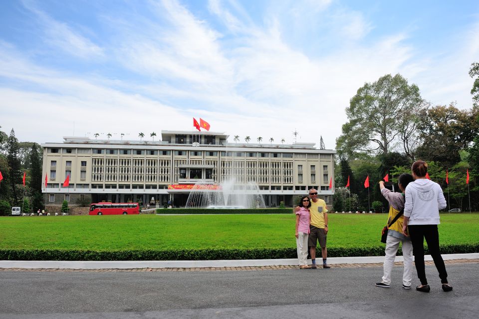 HCMC: English or German War History Tour: Tunnels & Museums - A 9-Hour Run Through Ho Chi Minh City’s War Landmarks