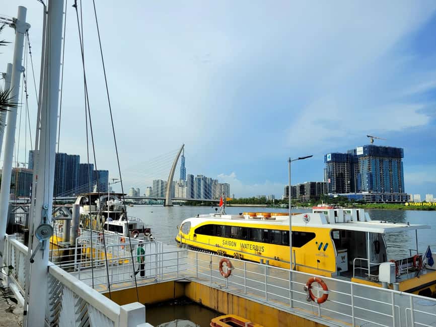 HCMC: Private or Group Sai Gon City Tour with Pickup - Chinatown culture and Thien Hau Pagoda: spirituality by the sea goddess Mazu