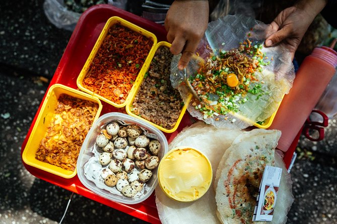 Highlights & Hidden Gems With Locals: Best of Ho Chi Minh City Private Tour - Why the private “locals-eye” format saves time (and stress)