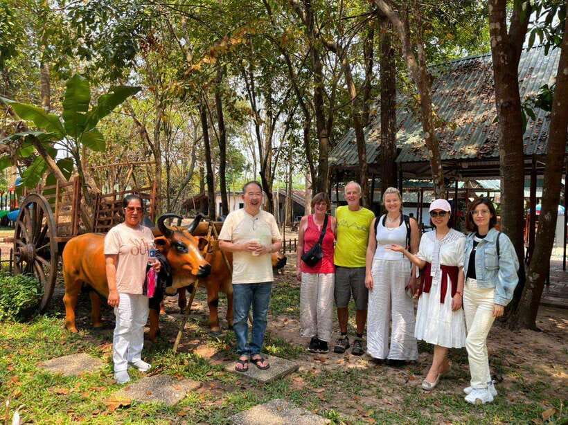 Ho Chi Minh: 1 Day Can Tho Floating Market & Cu Chi Tunnels - Small Group, Live Guide, and What You’ll Gain From Their Stories