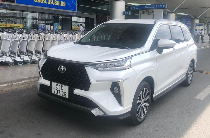 HO CHI MINH AIRPORT: CAR 7s PICK UP <-> HOTEL (one way transfer) - Smooth Transfers You Can Expect—and the Small Stuff to Watch
