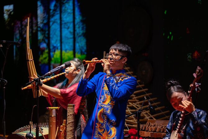 Ho Chi Minh: Chào Show with Dinner & Hotel Pickup - Visuals and Gastronomy: A Two-Part Show You Can Actually Follow