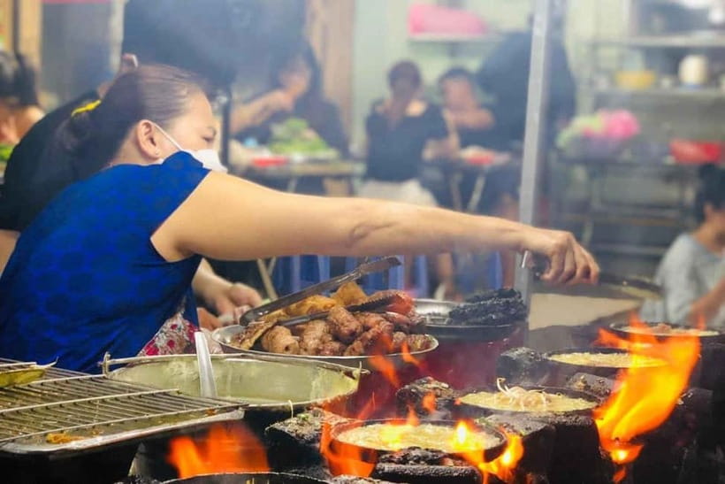 Ho Chi Minh City Craft Beer Tour: Saigon Snacks & Night Ride - Bia hơi and craft beer in one night (and why that combo works)