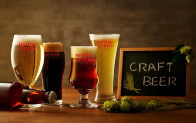 Ho Chi Minh City Craft Beer Tour: Saigon Snacks & Night Ride - The tasting plan: what you’ll drink across 3 rotating stops
