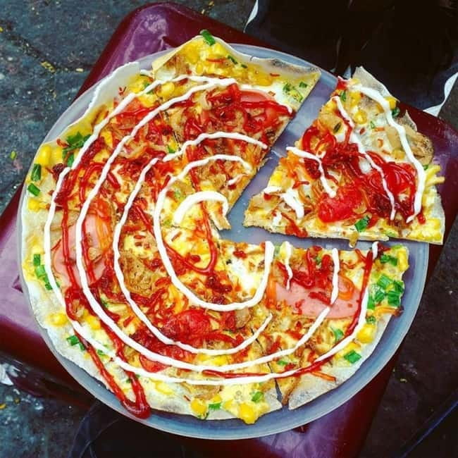 Ho Chi Minh City: Hidden Gems Street Food Walking Tour - 20 Thuốc Street: where casual dinners turn into a lesson