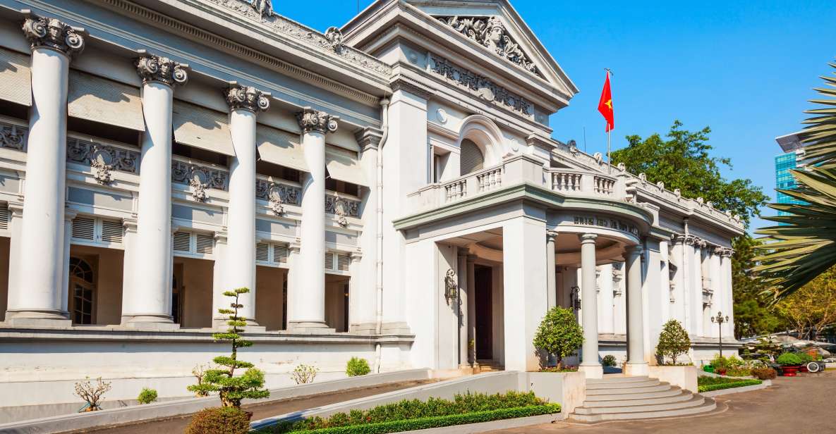 Ho Chi Minh City: History Museum and Ben Thanh Market Tour - Ben Thanh Market: an indoor landmark with a harbor-and-citadel story