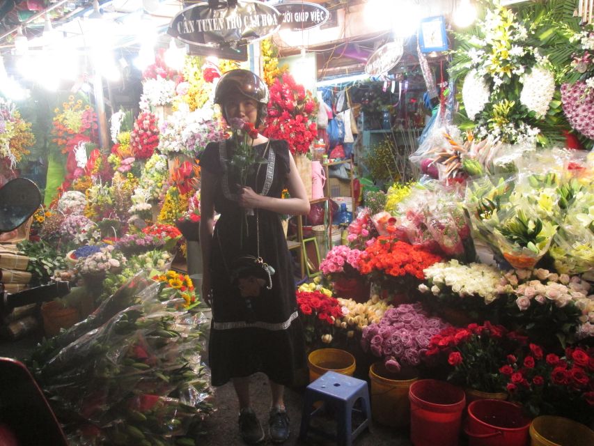 Ho Chi Minh City: Midnight Motorbike Tour - What to wear and how to stay comfortable on the back of a motorbike