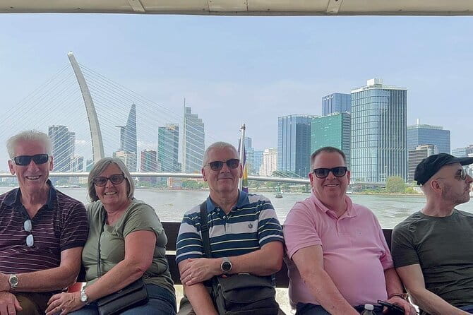 Ho Chi Minh City Private City Tour – History, Culture, Local Life - Thích Quảng Đức Monument: street-level history in a public place