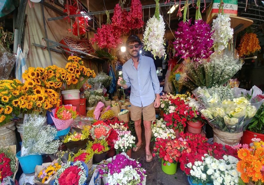 Ho Chi Minh City: Saigon Morning Markets Tour by Motorbike - Guides set the tone: flexible, fun, and safety-minded