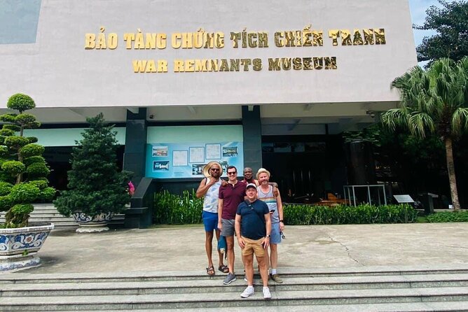 Ho Chi Minh City Shore Excursion With Local Tour Guide - People’s Committee Building: French bones in Vietnamese use