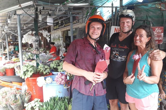 Ho Chi Minh City Sightseeing, nightlife Saigon, Local Markets - Price and logistics: what you actually get for $16