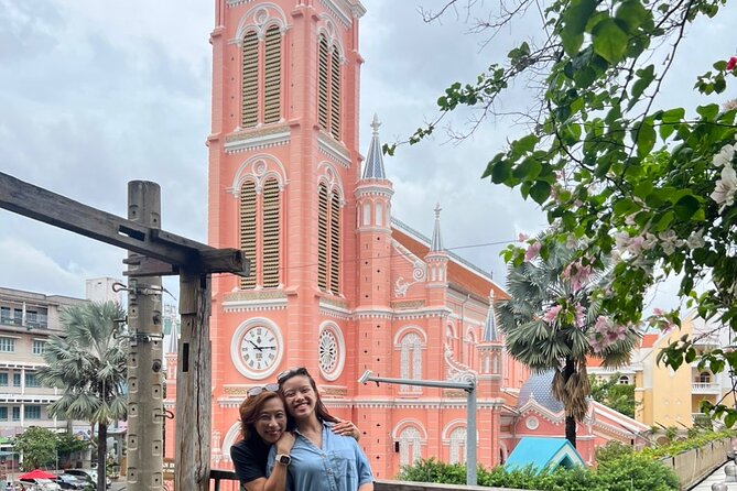 Ho Chi Minh City Sightseeing Panoramic Cyclo Private Tour - Saigon Central Post Office: French-Era Details You’ll Want to See Up Close