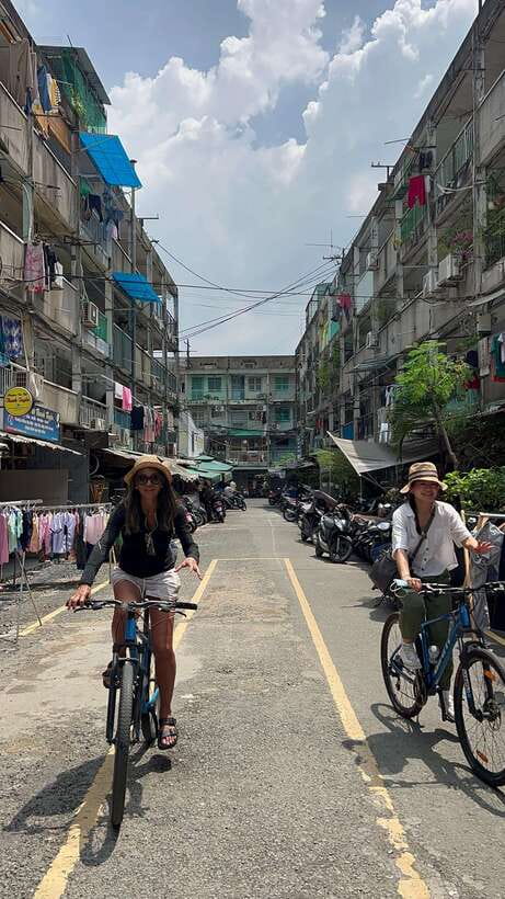 Ho Chi Minh City Sightseeing Private Tour With Funny Guide - Morning local markets: best when you’re there at the right time