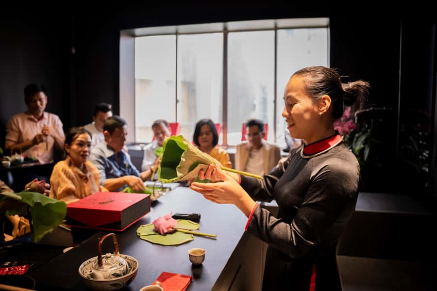 Ho Chi Minh City: Vietnamese Lotus Tea Culture Experience - Part 3: Tay Ho Lotus Tea tasting and the scenting lesson