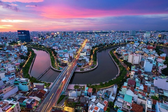 Ho Chi Minh City: War Remnants Museum & Ben Thanh Market - Independence Palace: The Tank, the Setting, and the Big Turning Point