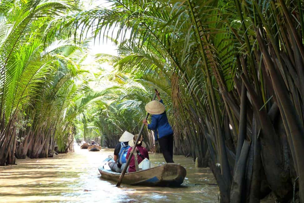 Ho Chi Minh Daily Tour: Full Day Mekong Delta (Private tour) - Lunch with elephant ear fish: a Mekong classic meal on schedule