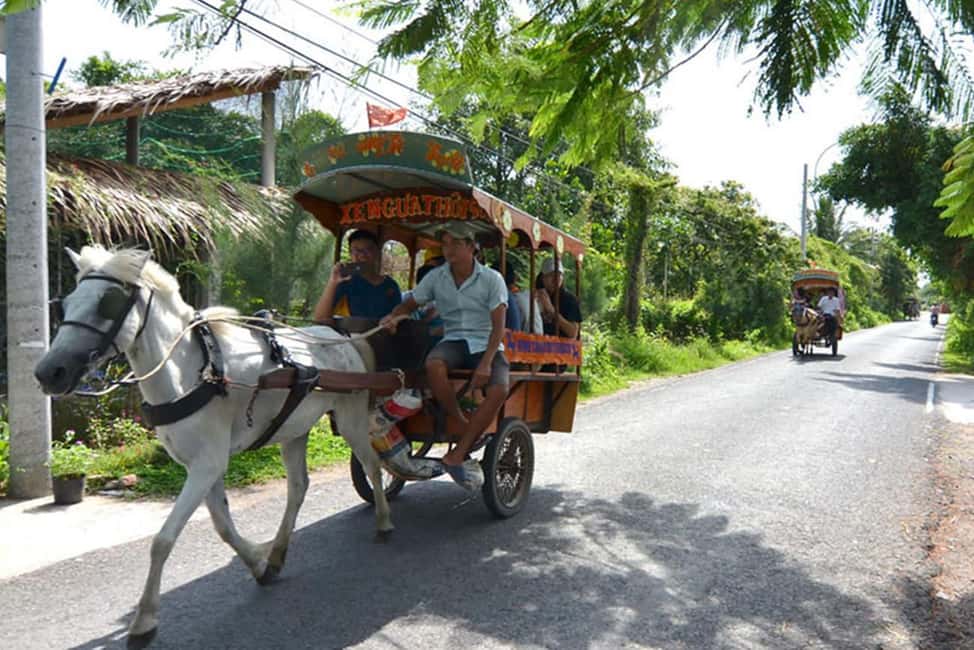 Ho Chi Minh Daily Tour: Full Day Mekong Delta (Private tour) - Vinh Trang Pagoda: a beautiful stop that sets the tone