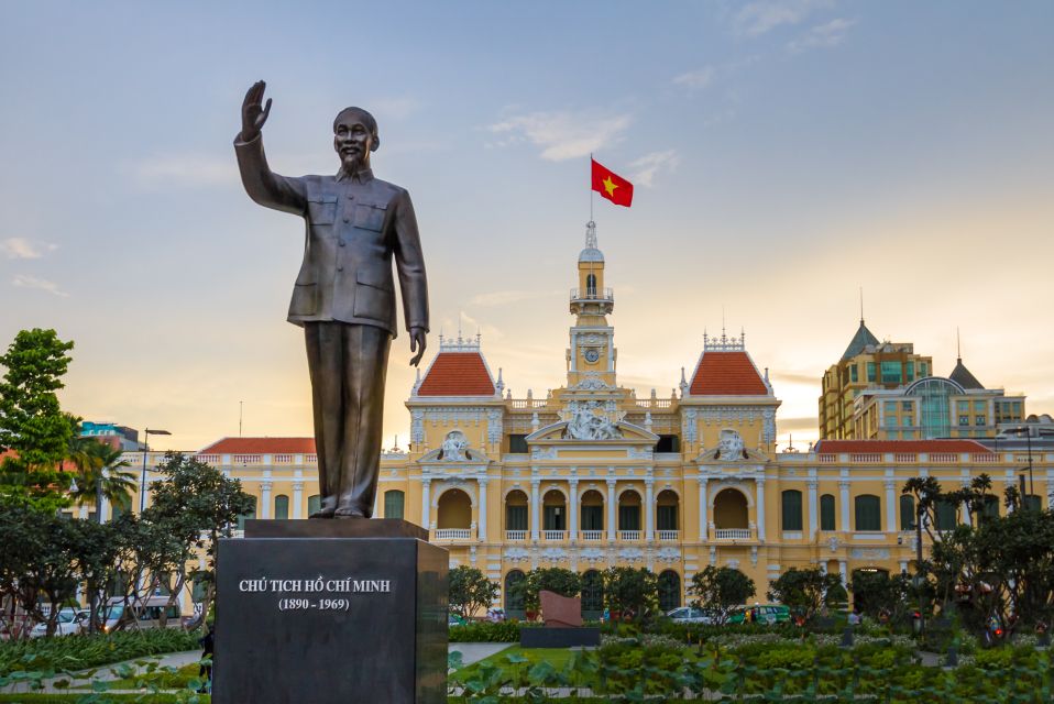 Ho Chi Minh: Full-Day Private City Tour - The Bicycle Hour: A Shortcut Through Daily Life